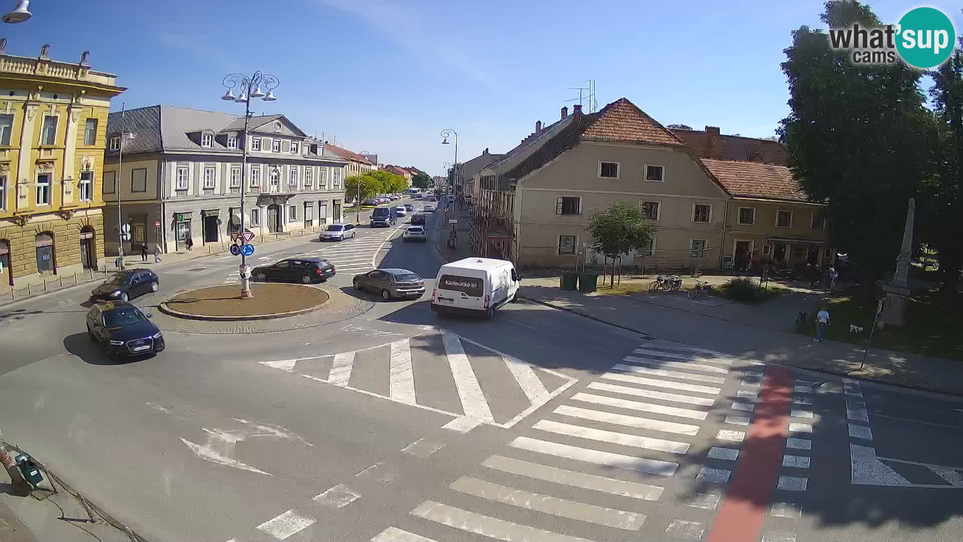 Karlovac – Lana center i rue Peter Zrinski