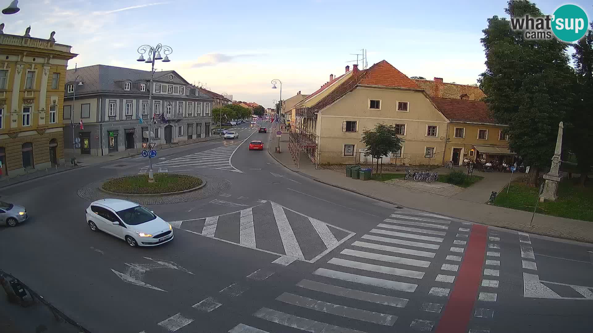 Karlovac – Lana center i rue Peter Zrinski