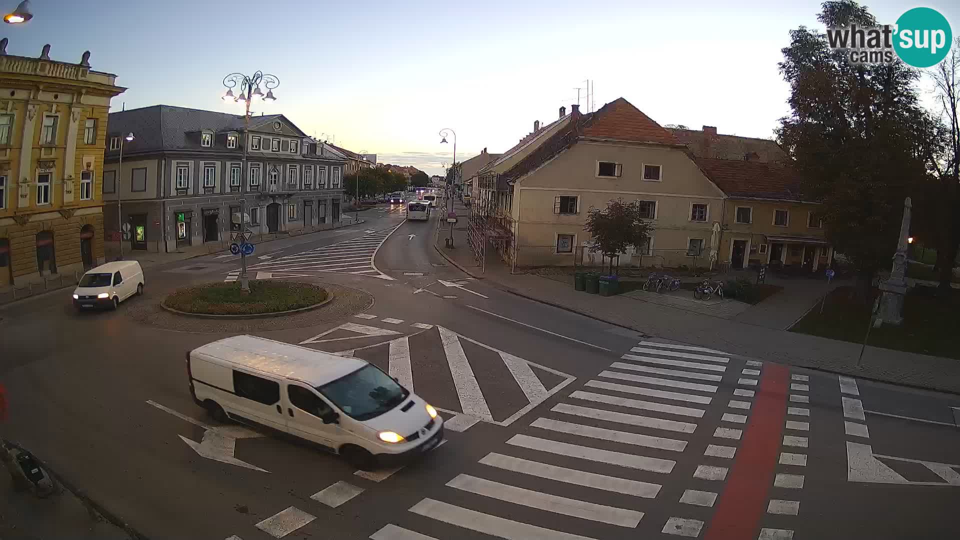 Karlovac – Lana center i rue Peter Zrinski