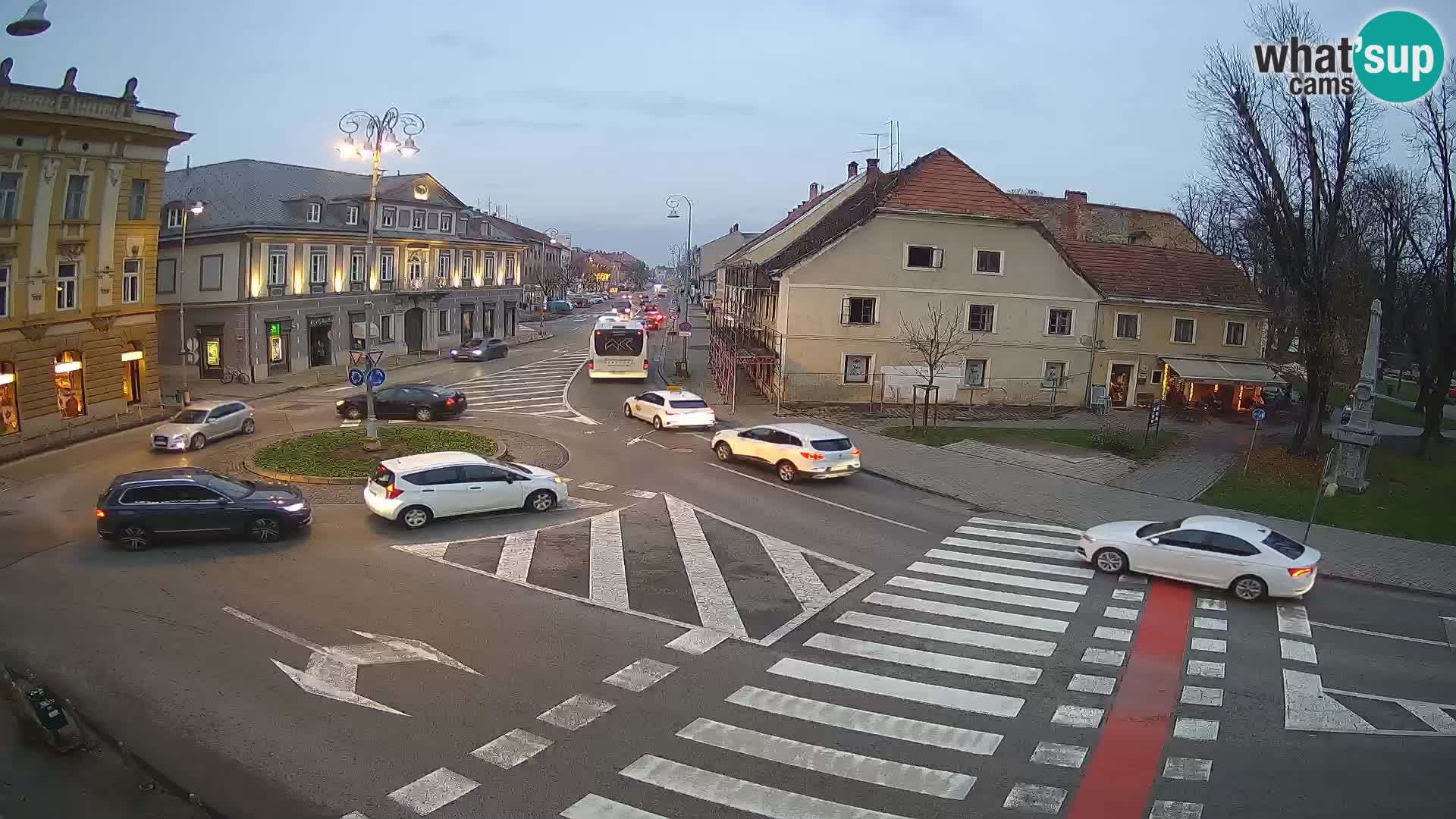 Web kamera Karlovac – Lana center i ulica Peter Zrinski