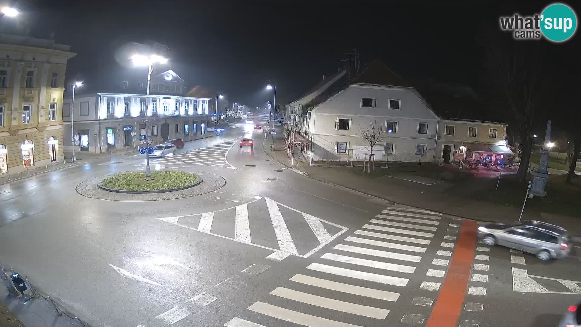 Karlovac – Lana center i rue Peter Zrinski