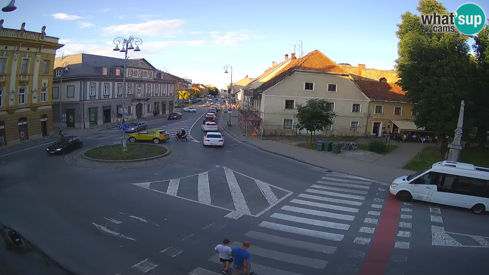 Web kamera Karlovac – Lana center i ulica Peter Zrinski