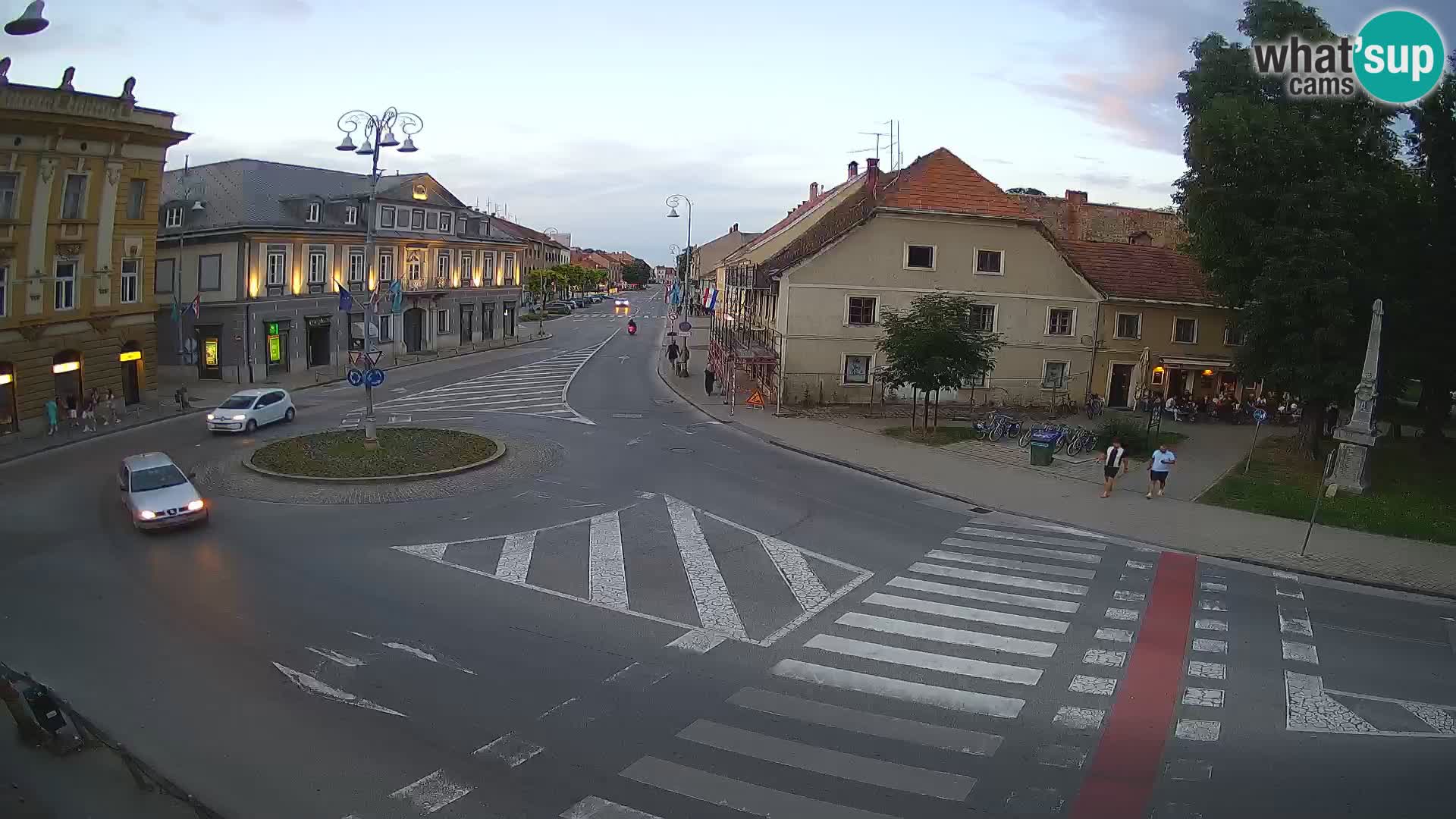 Karlovac – Lana center i rue Peter Zrinski