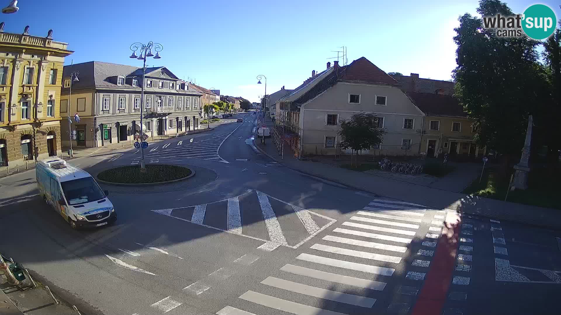 Karlovac – Lana center i rue Peter Zrinski