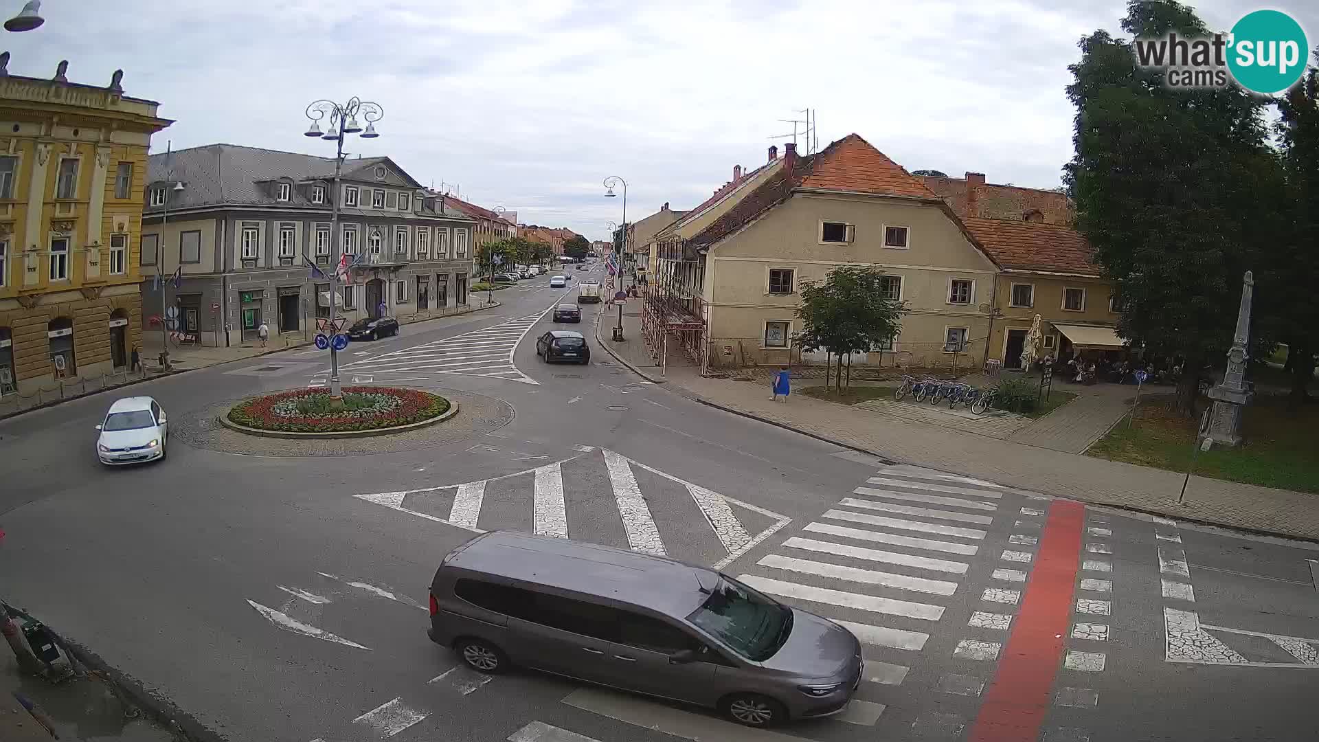 Karlovac – Lana center i rue Peter Zrinski