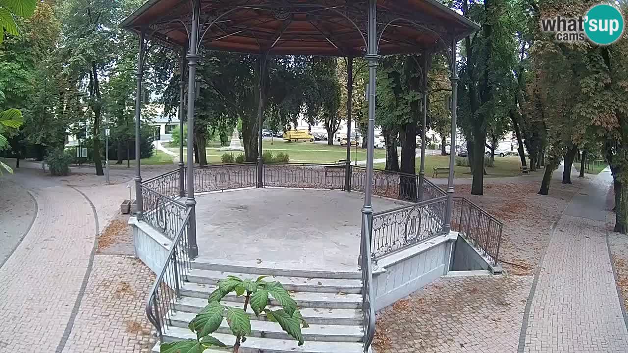 Karlovac live webcam – music pavilion