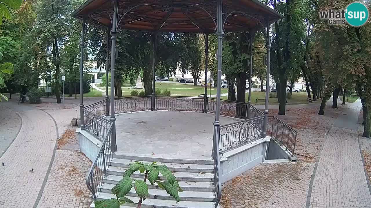 Karlovac live webcam – music pavilion