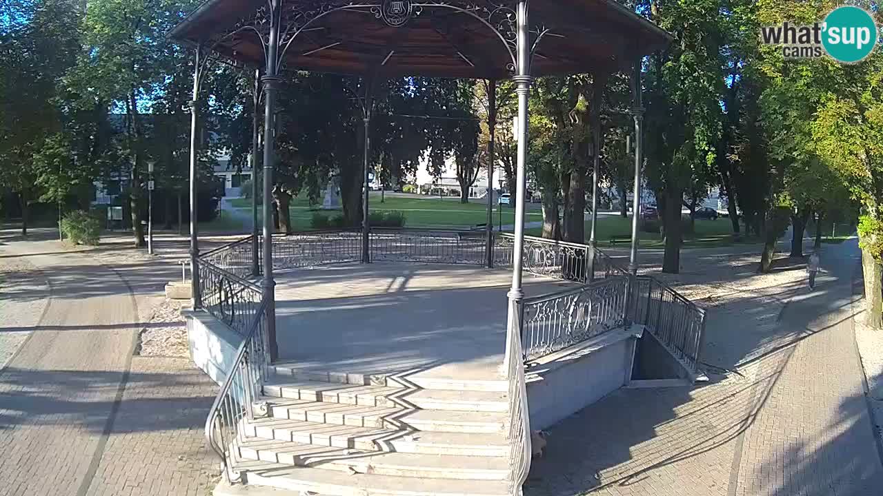 Karlovac live webcam – music pavilion