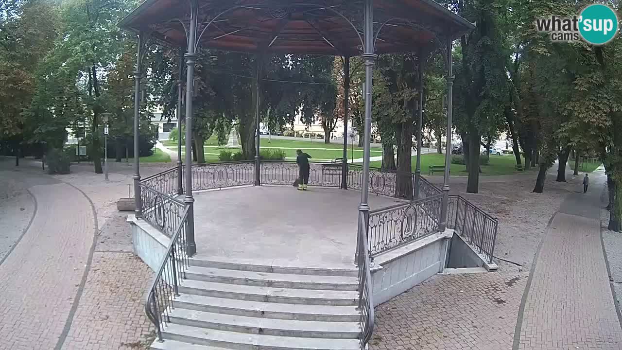 Karlovac live webcam – music pavilion