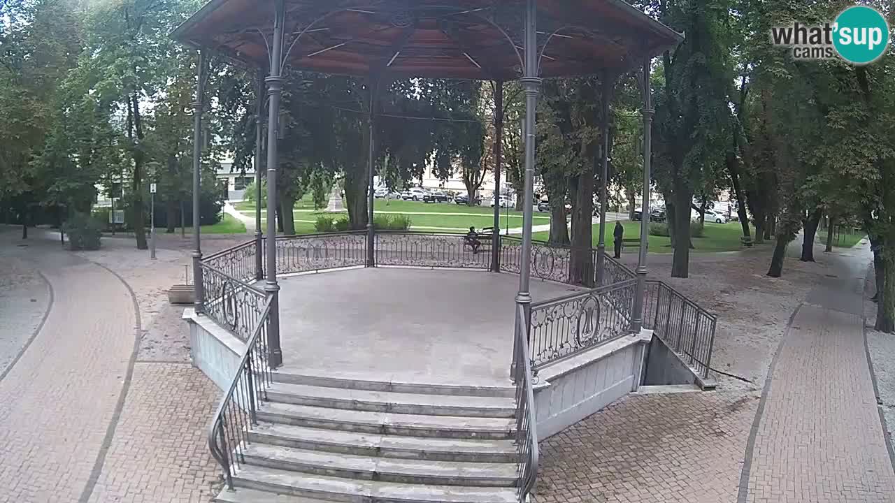 Karlovac live webcam – music pavilion