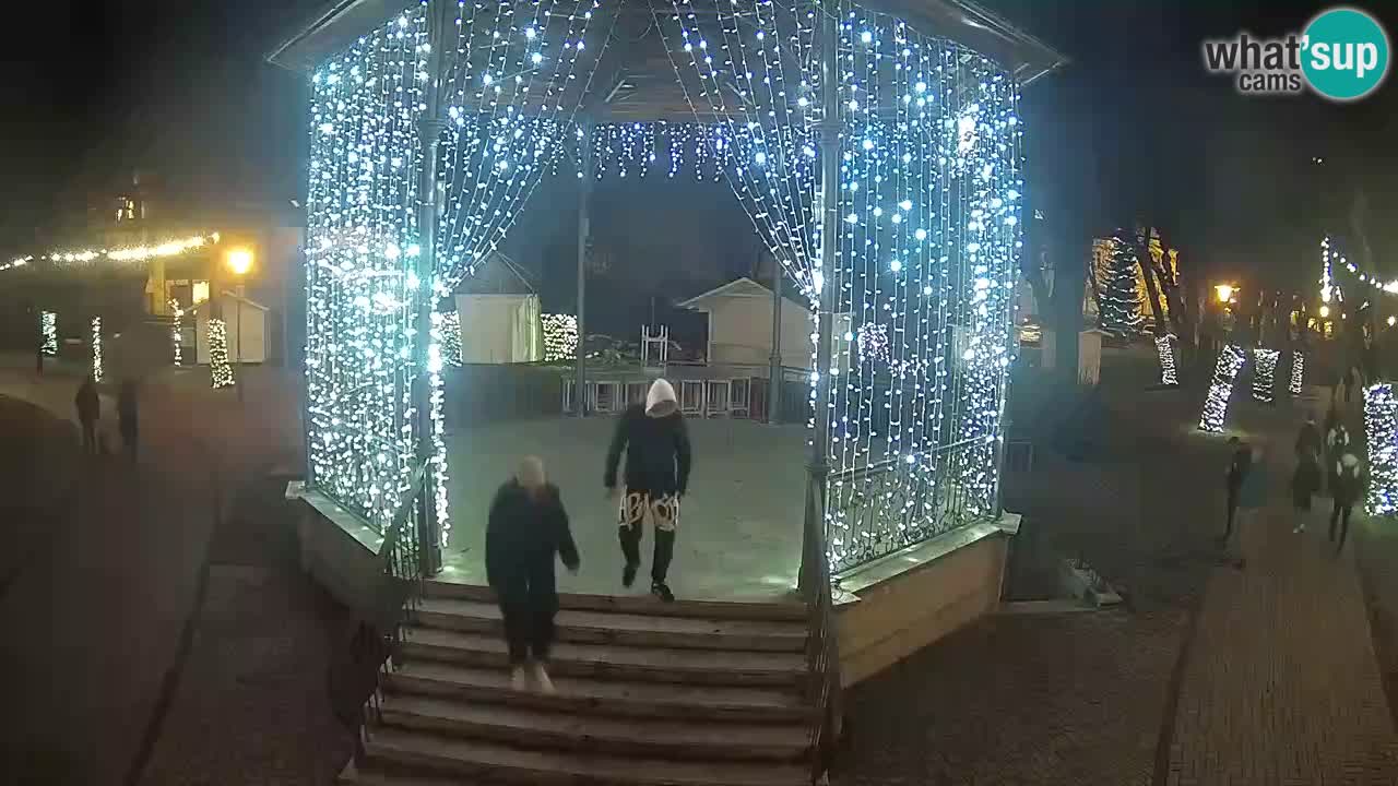 Karlovac live webcam – music pavilion