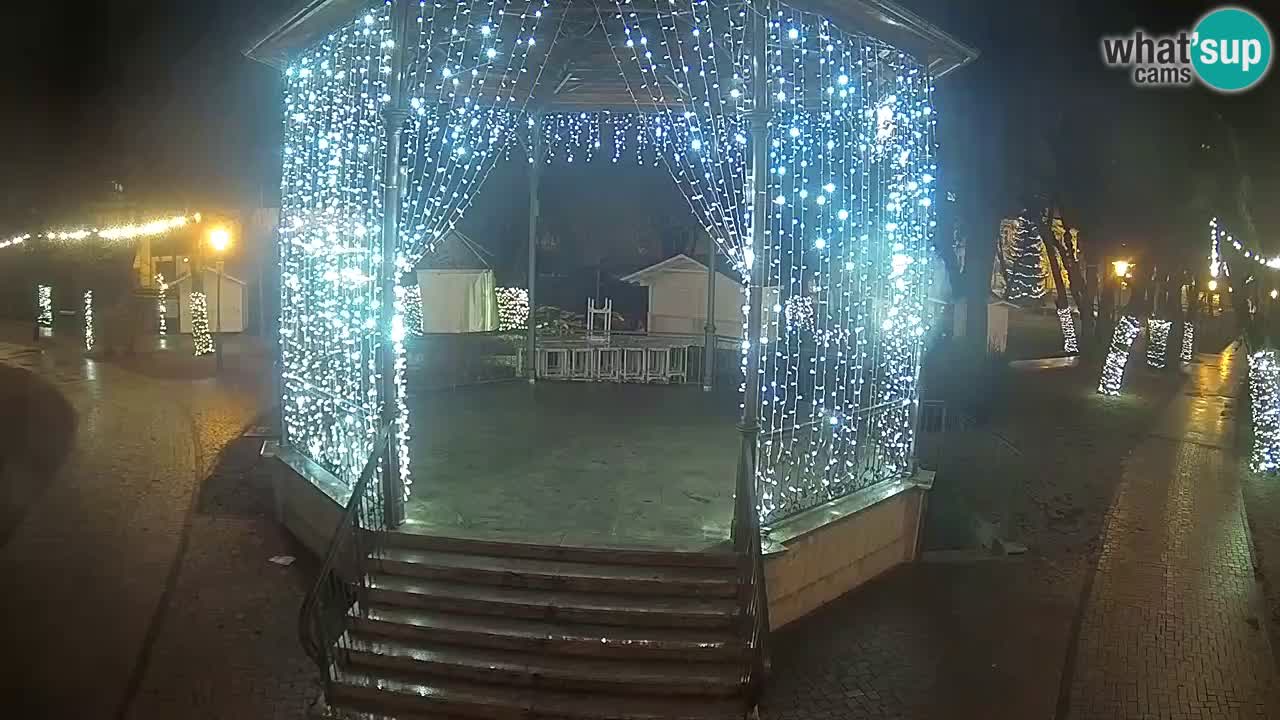 Karlovac live webcam – music pavilion