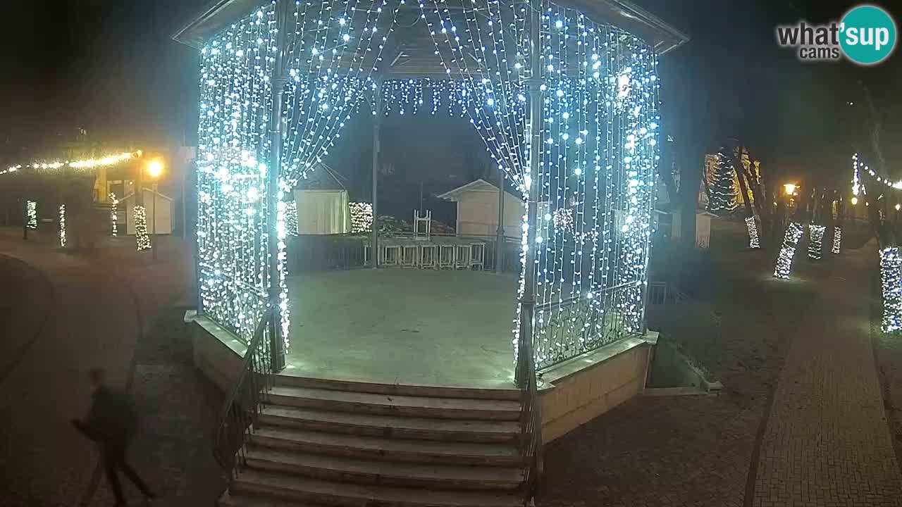Karlovac live webcam – music pavilion