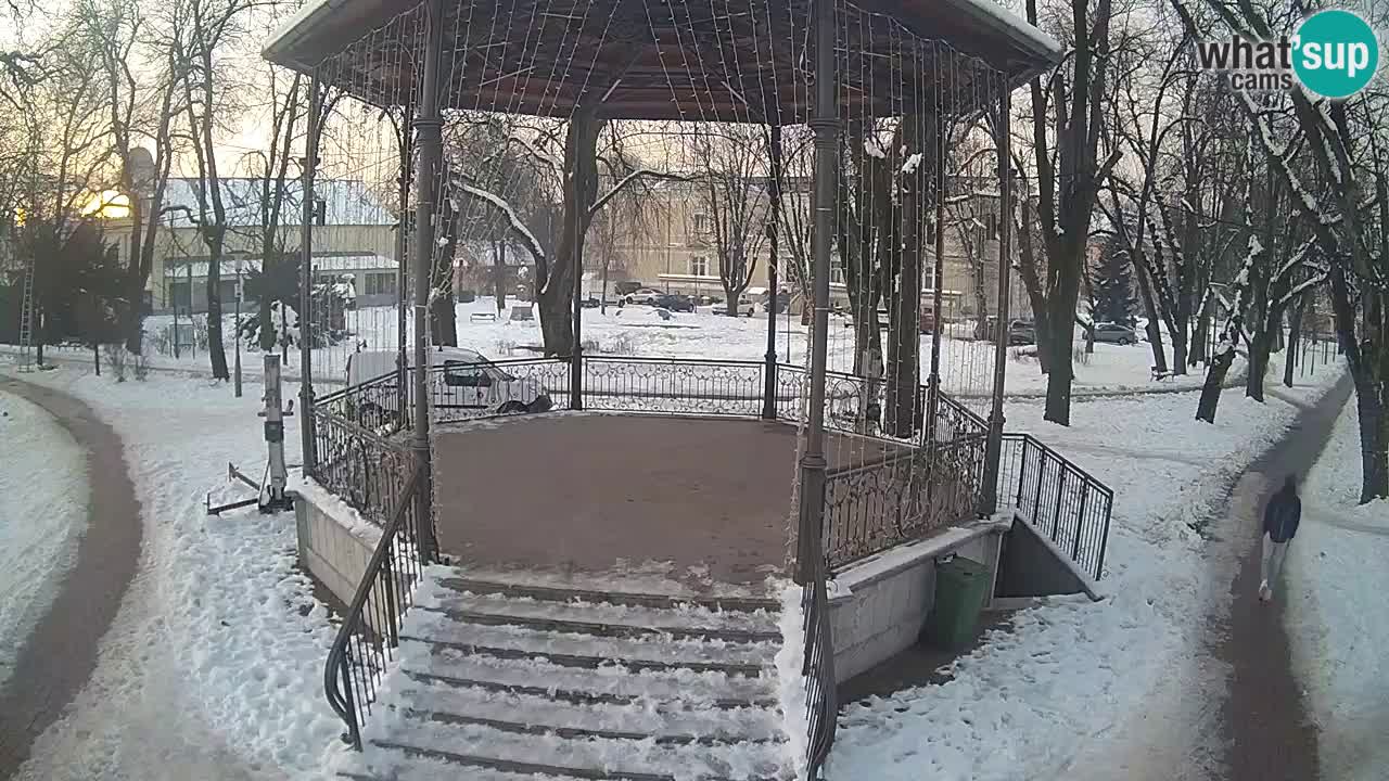 Karlovac live webcam – music pavilion