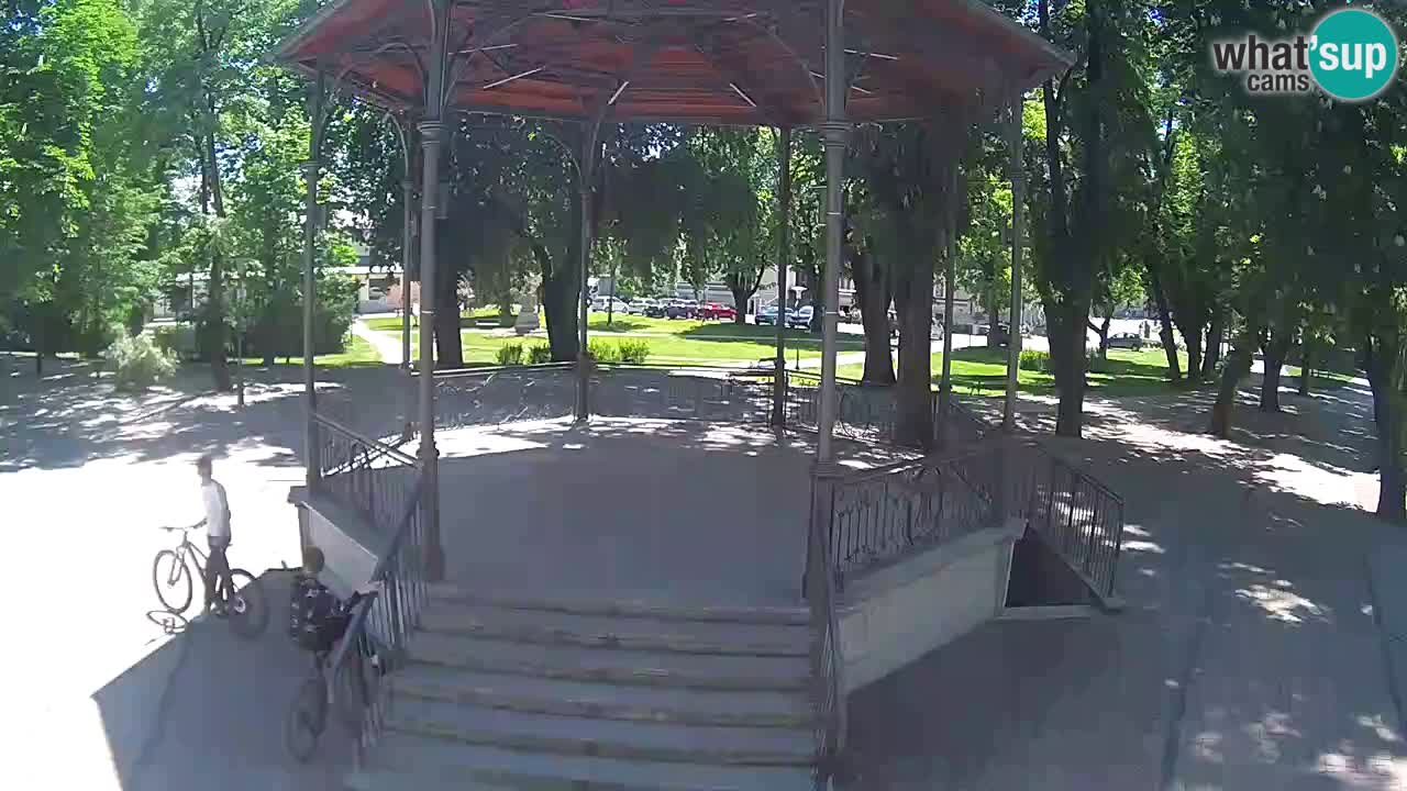 Karlovac live webcam – music pavilion