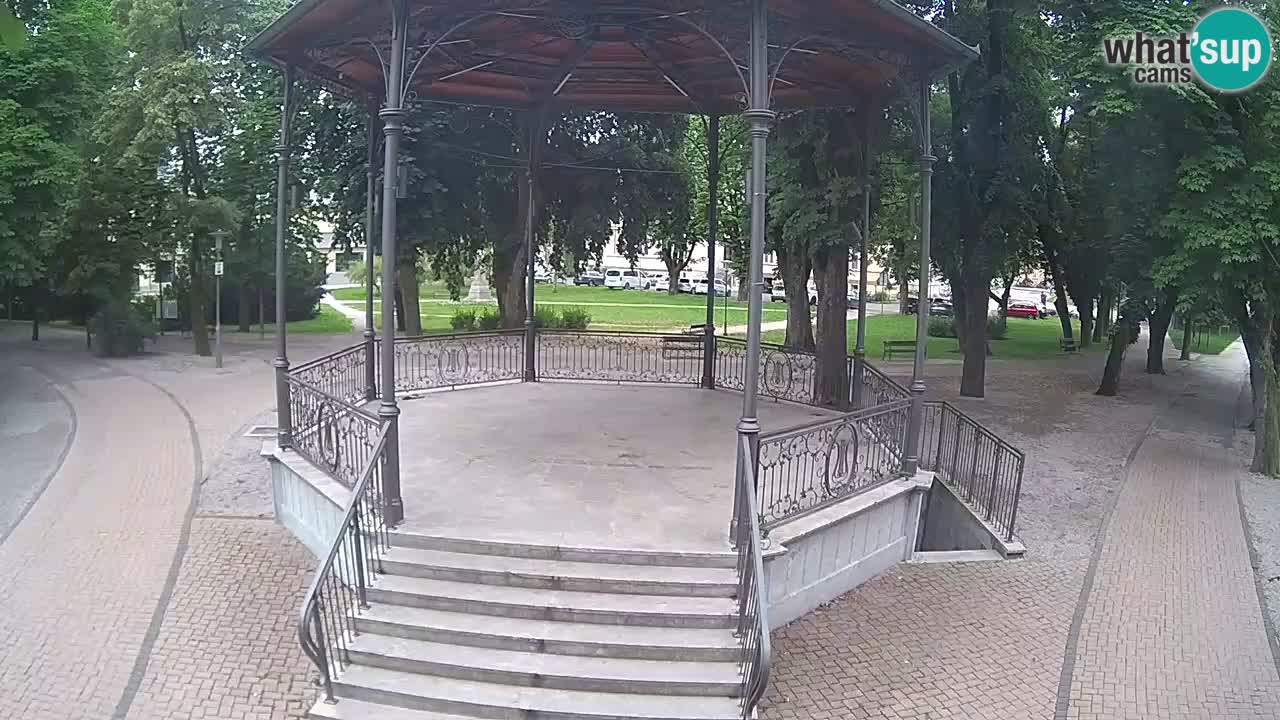 Karlovac live webcam – music pavilion