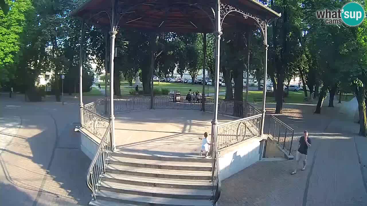 Karlovac live webcam – music pavilion