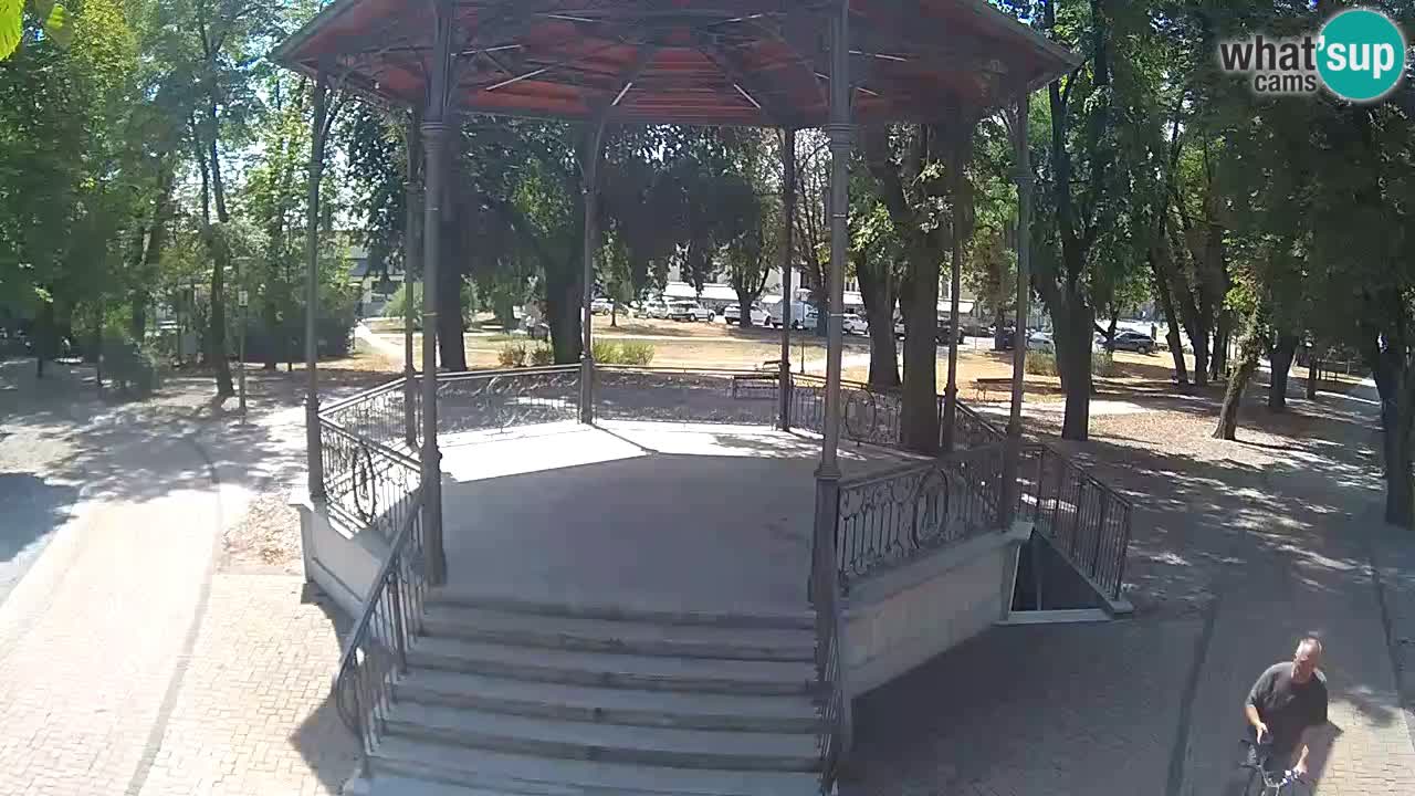Karlovac live webcam – music pavilion