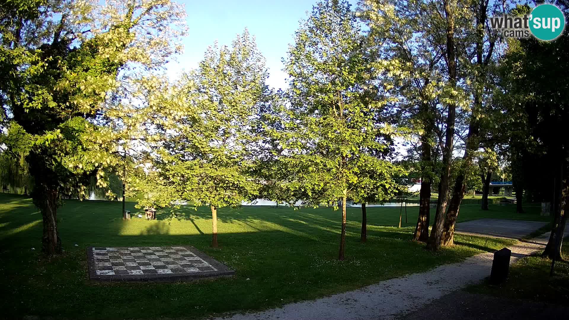LIVE Karlovac Webcam – Piscina exterior Foginovo – Korana – Croacia