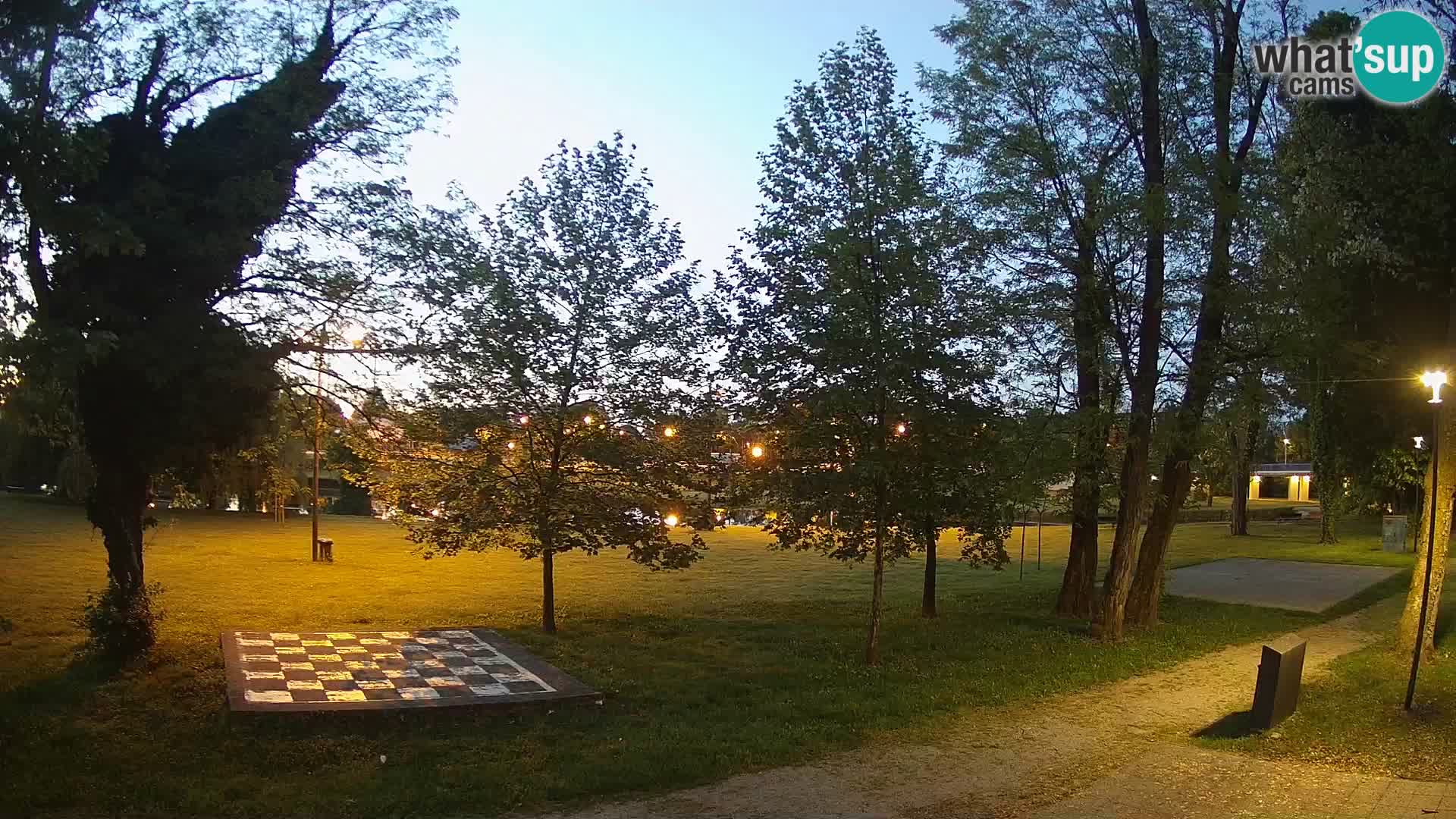 LIVE Karlovac Webcam – Piscina exterior Foginovo – Korana – Croacia