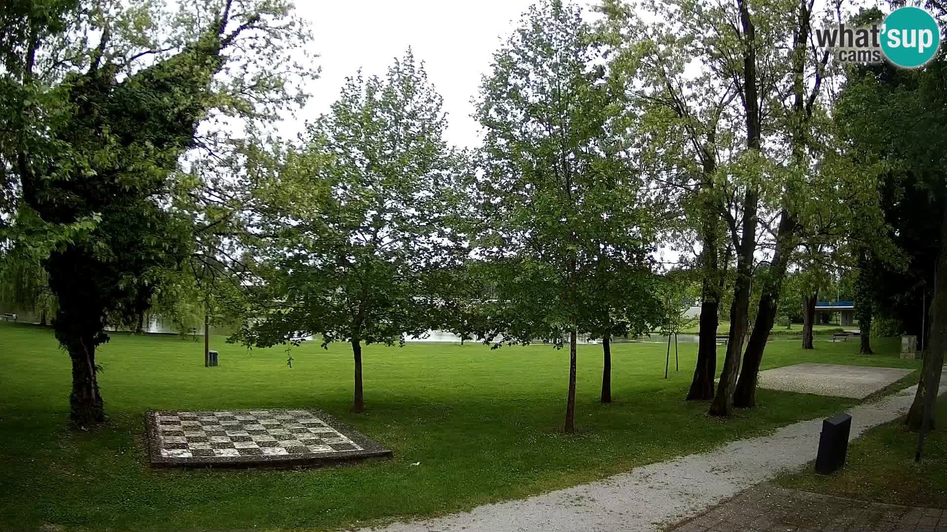 Webcam Karlovac EN DIRECT – Piscine extérieure Foginovo – Korana – Croatie