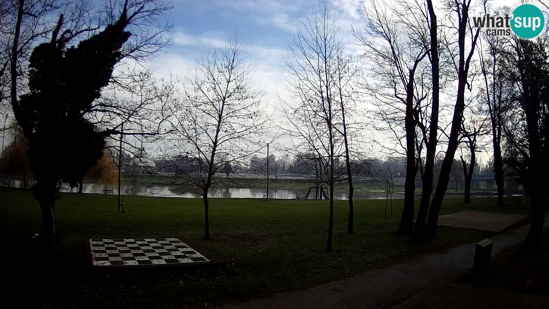 LIVE Karlovac Webcam – Piscina all’aperto Foginovo – Korana – Croazia