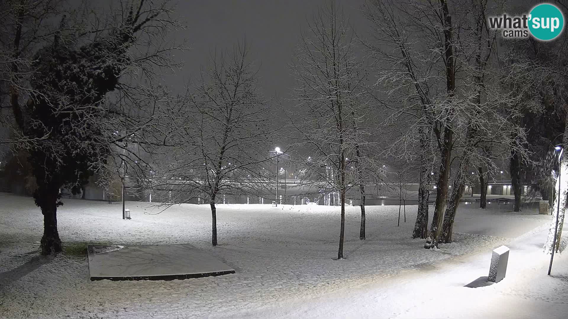 Webcam Karlovac EN DIRECT – Piscine extérieure Foginovo – Korana – Croatie