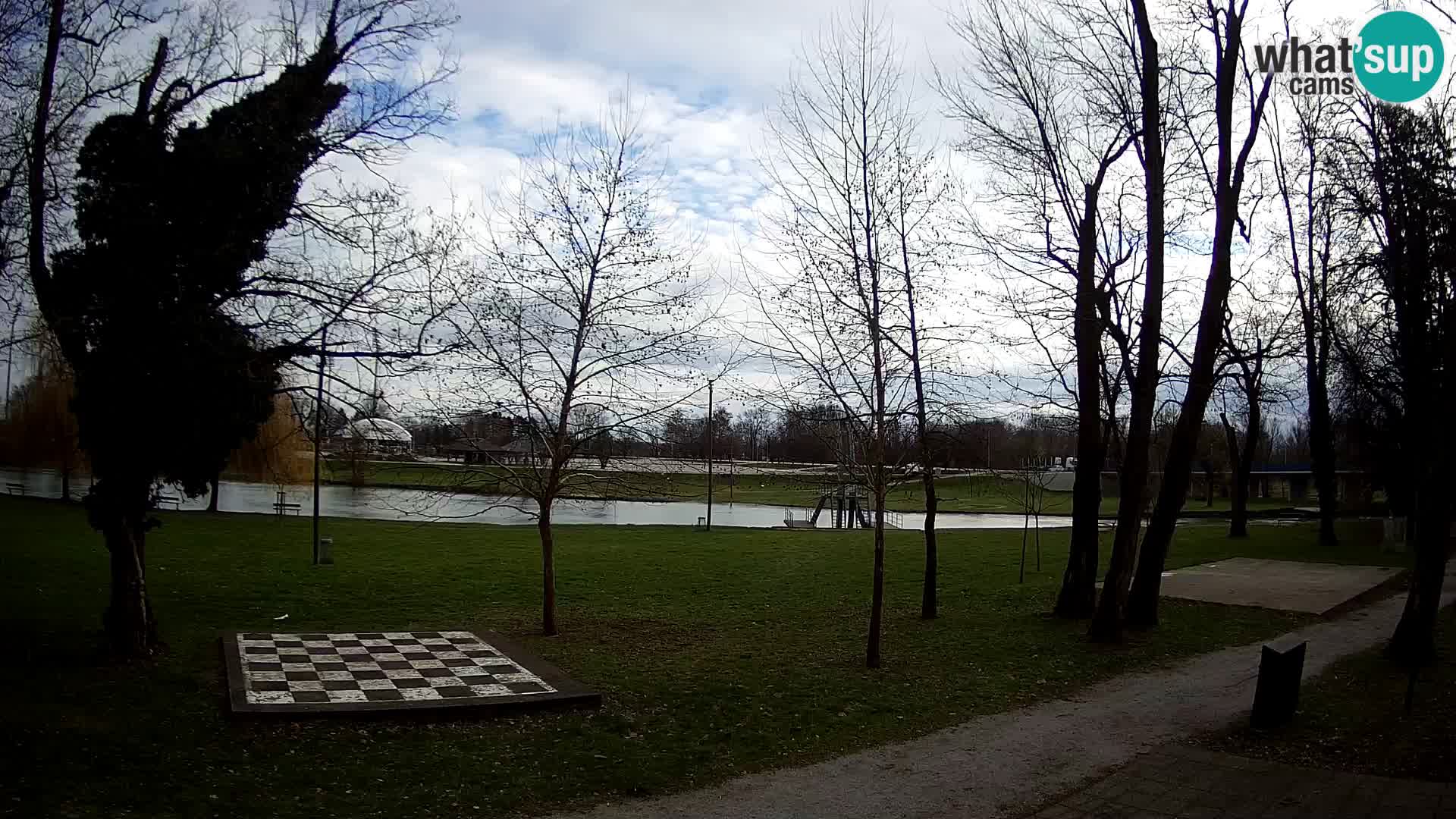 LIVE Karlovac Webcam – Piscina all’aperto Foginovo – Korana – Croazia