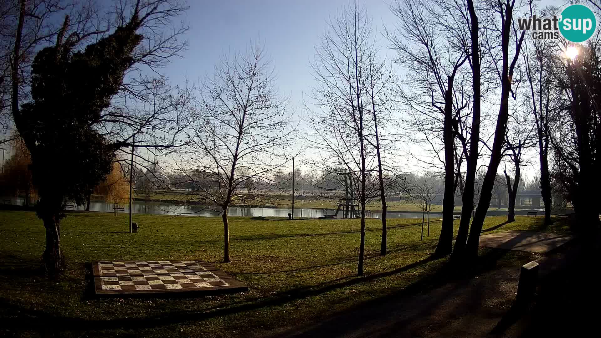 Webcam Karlovac EN DIRECT – Piscine extérieure Foginovo – Korana – Croatie