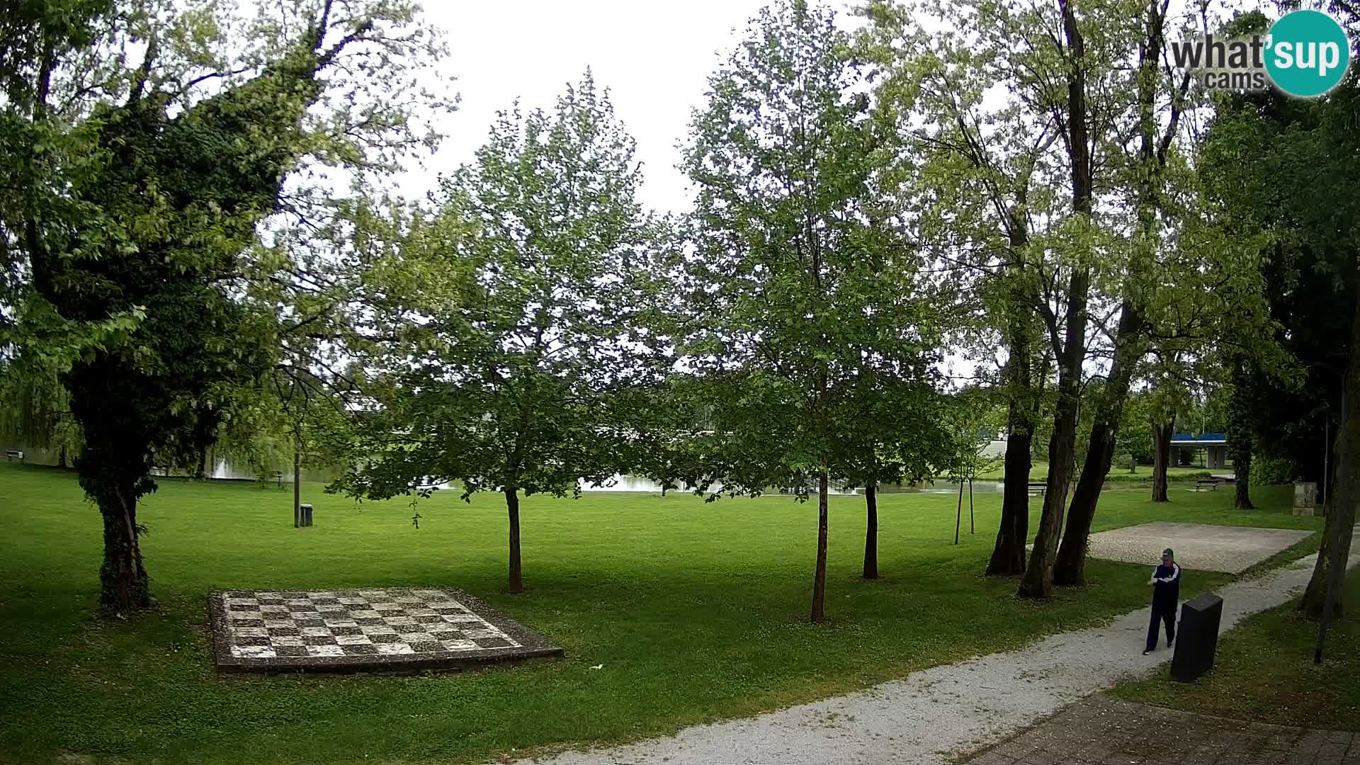 V ŽIVO Spletna kamera Karlovac – mestno kopališče Foginovo – Korana – Hrvaška
