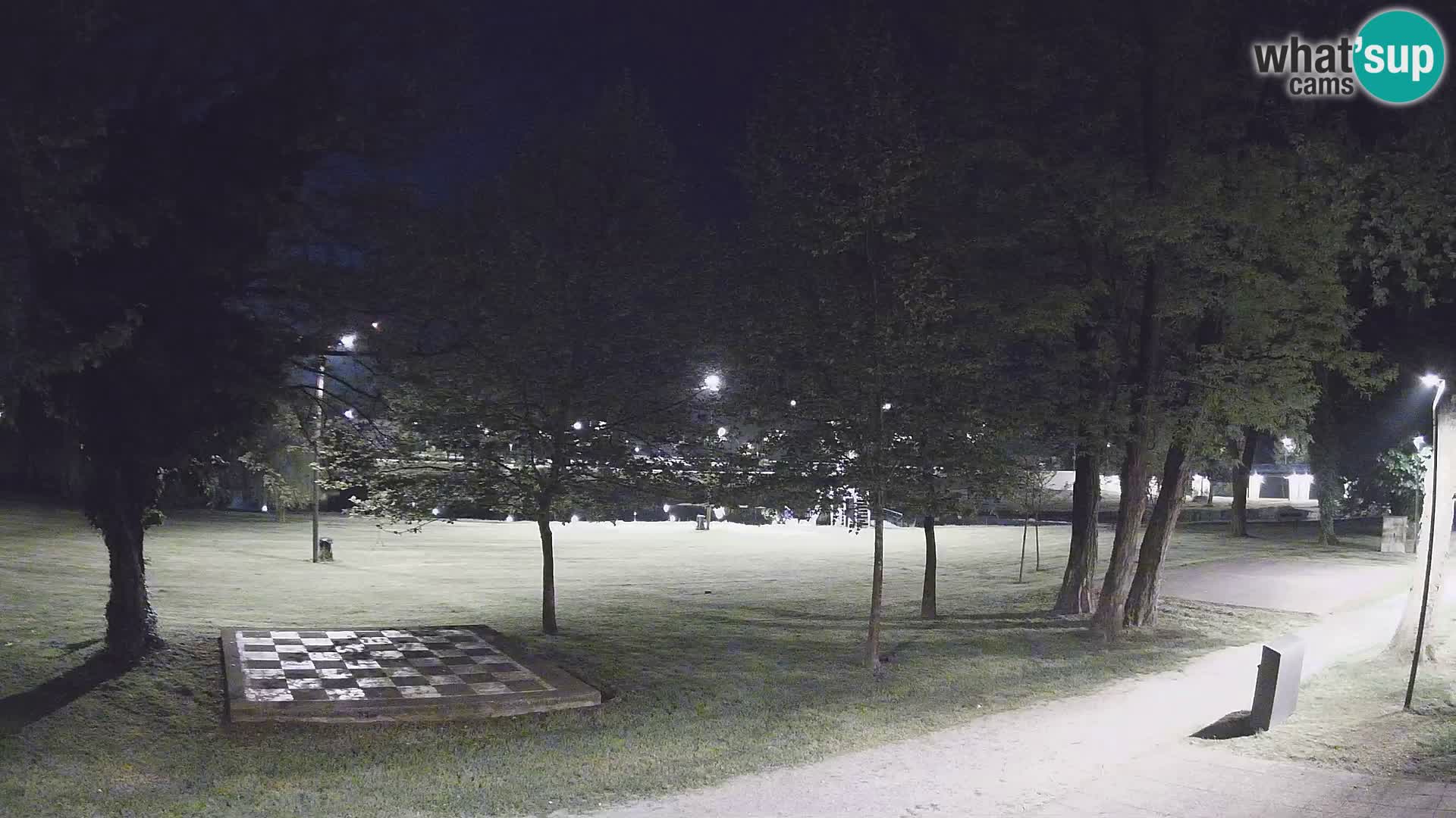 Webcam Karlovac EN DIRECT – Piscine extérieure Foginovo – Korana – Croatie