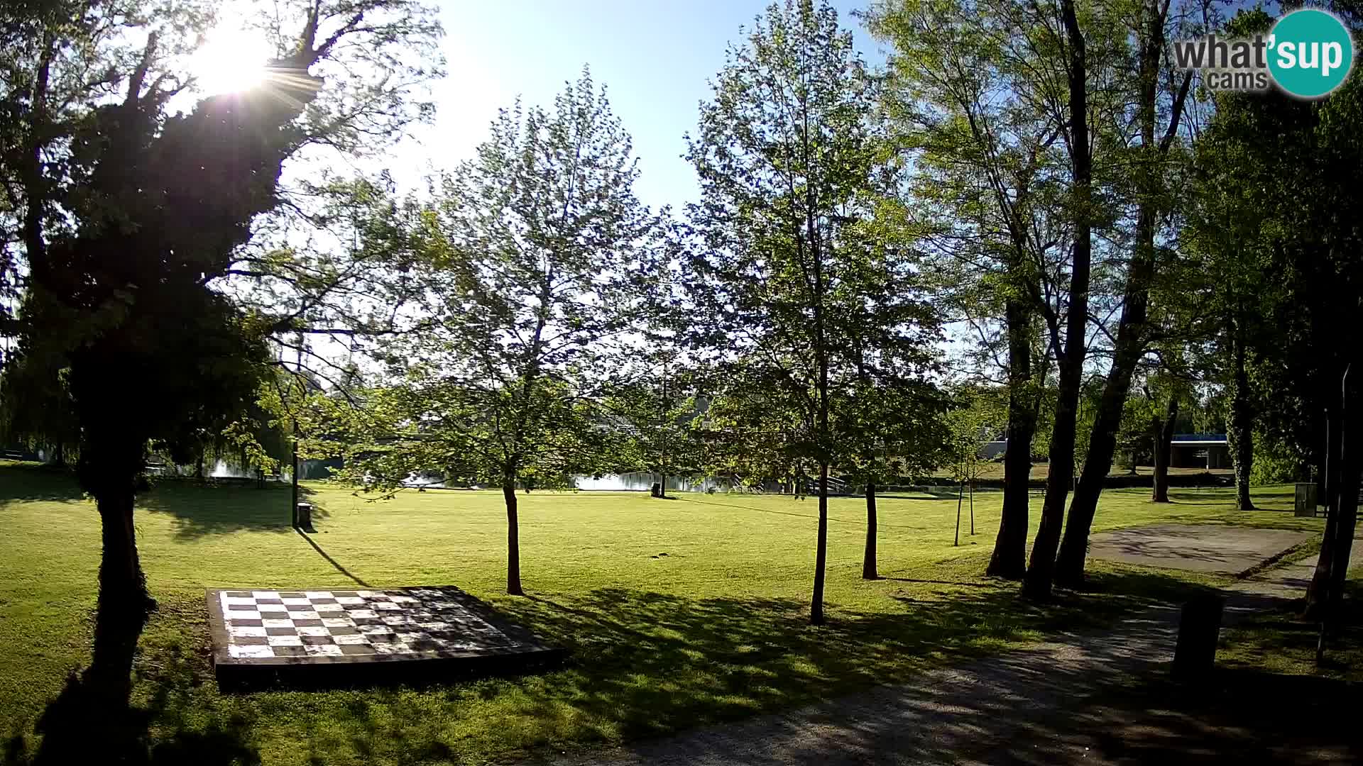 Webcam Karlovac EN DIRECT – Piscine extérieure Foginovo – Korana – Croatie