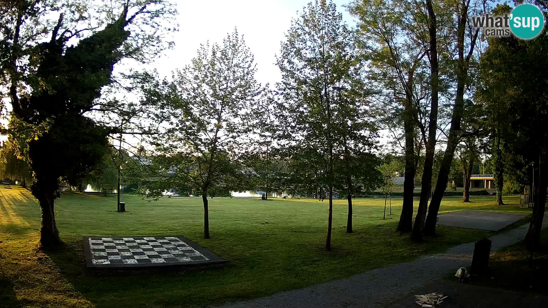 Webcam Karlovac EN DIRECT – Piscine extérieure Foginovo – Korana – Croatie