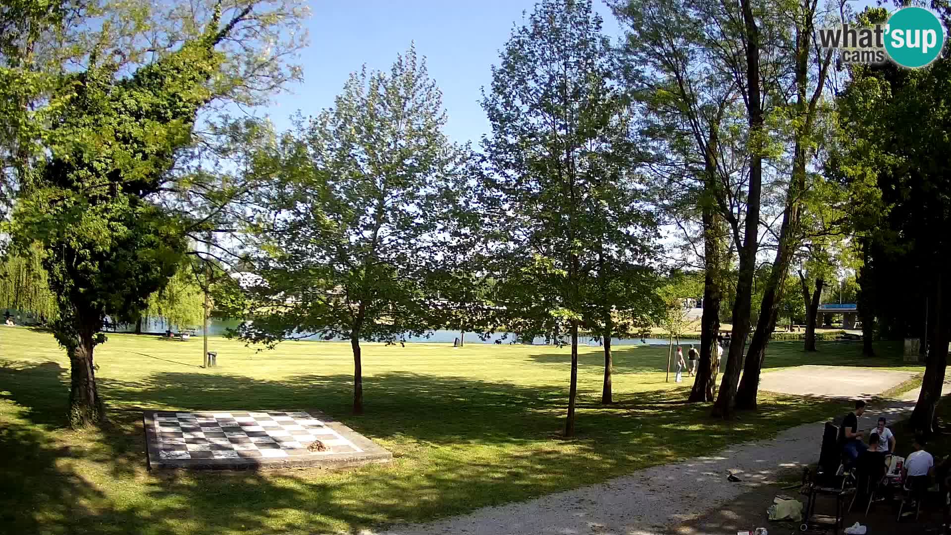 V ŽIVO Spletna kamera Karlovac – mestno kopališče Foginovo – Korana – Hrvaška