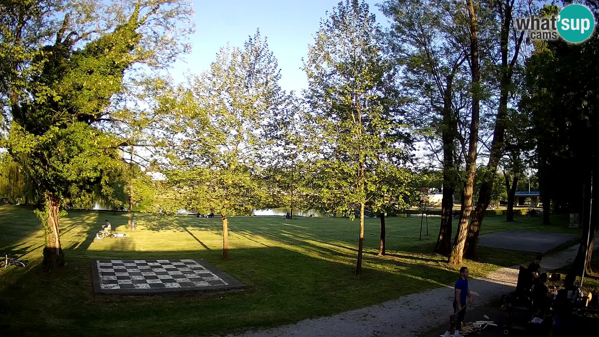 V ŽIVO Spletna kamera Karlovac – mestno kopališče Foginovo – Korana – Hrvaška