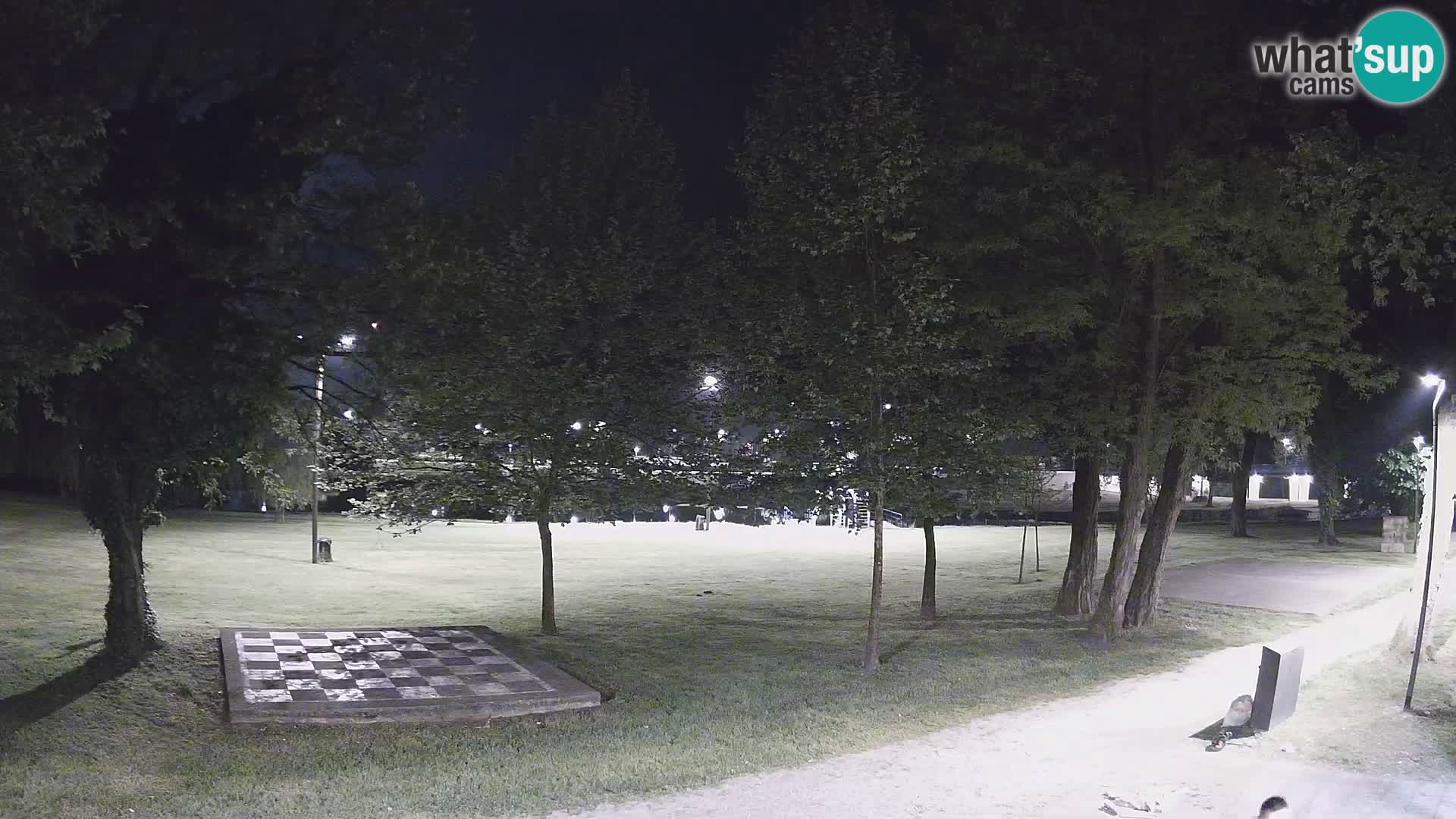 LIVE Karlovac Webcam – Piscina exterior Foginovo – Korana – Croacia