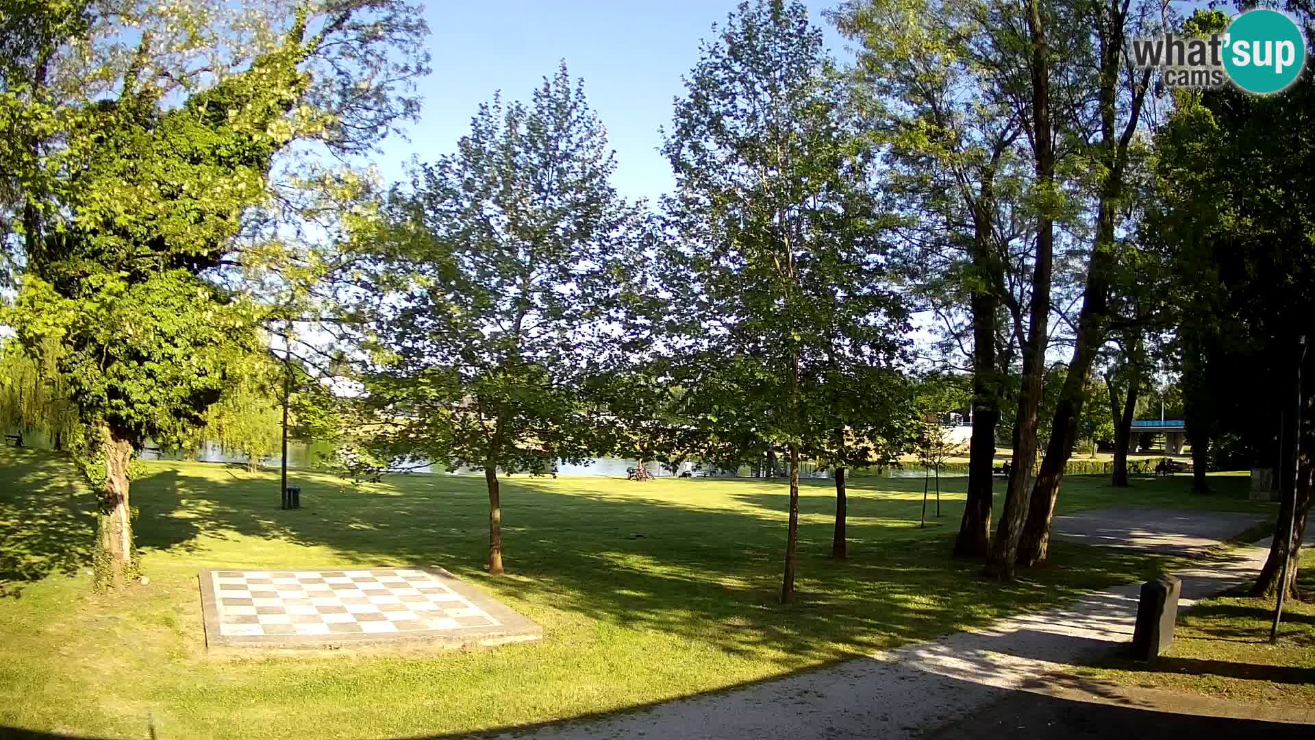 V ŽIVO Spletna kamera Karlovac – mestno kopališče Foginovo – Korana – Hrvaška