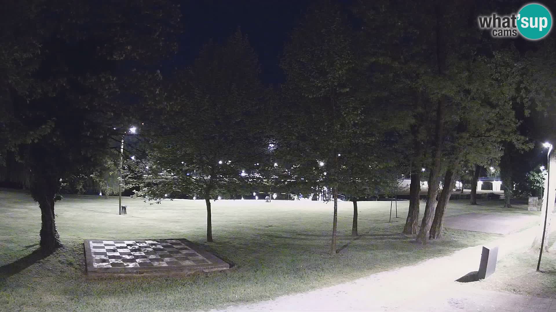 Webcam Karlovac EN DIRECT – Piscine extérieure Foginovo – Korana – Croatie