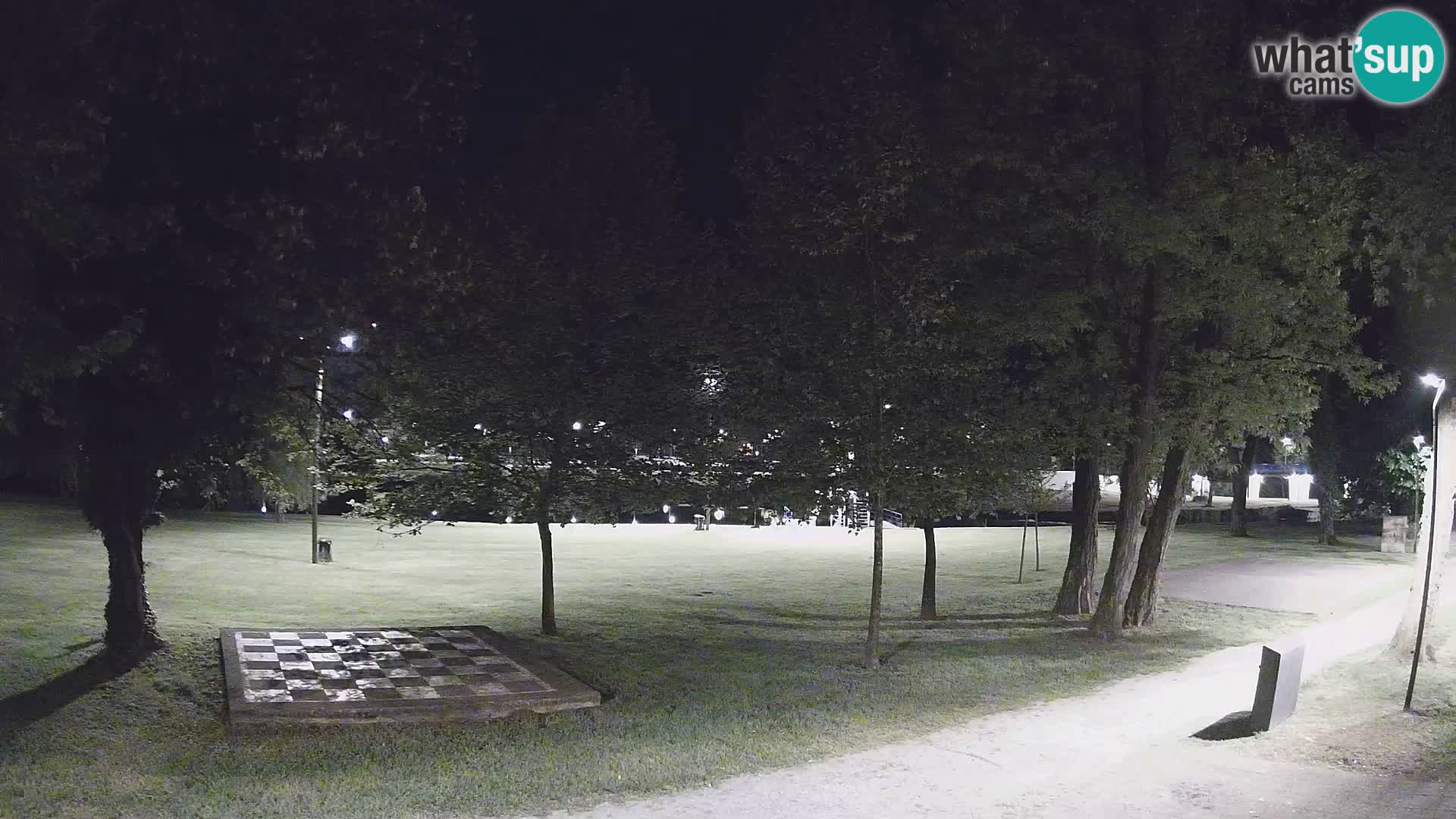 Webcam Karlovac EN DIRECT – Piscine extérieure Foginovo – Korana – Croatie