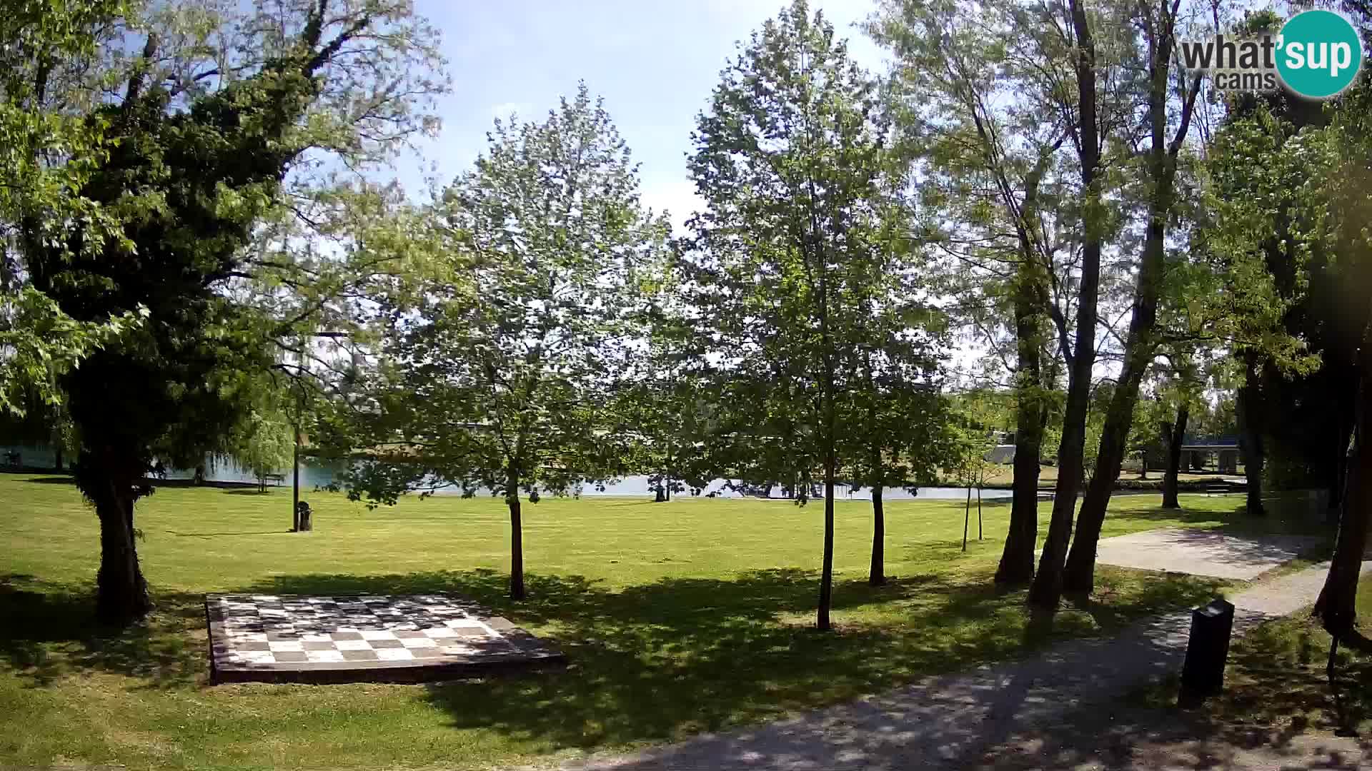 LIVE Karlovac Webcam – Piscina exterior Foginovo – Korana – Croacia