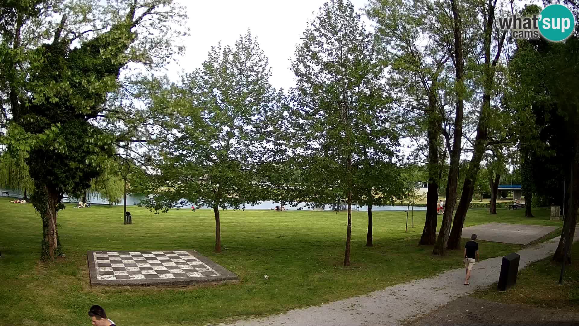 Webcam Karlovac EN DIRECT – Piscine extérieure Foginovo – Korana – Croatie