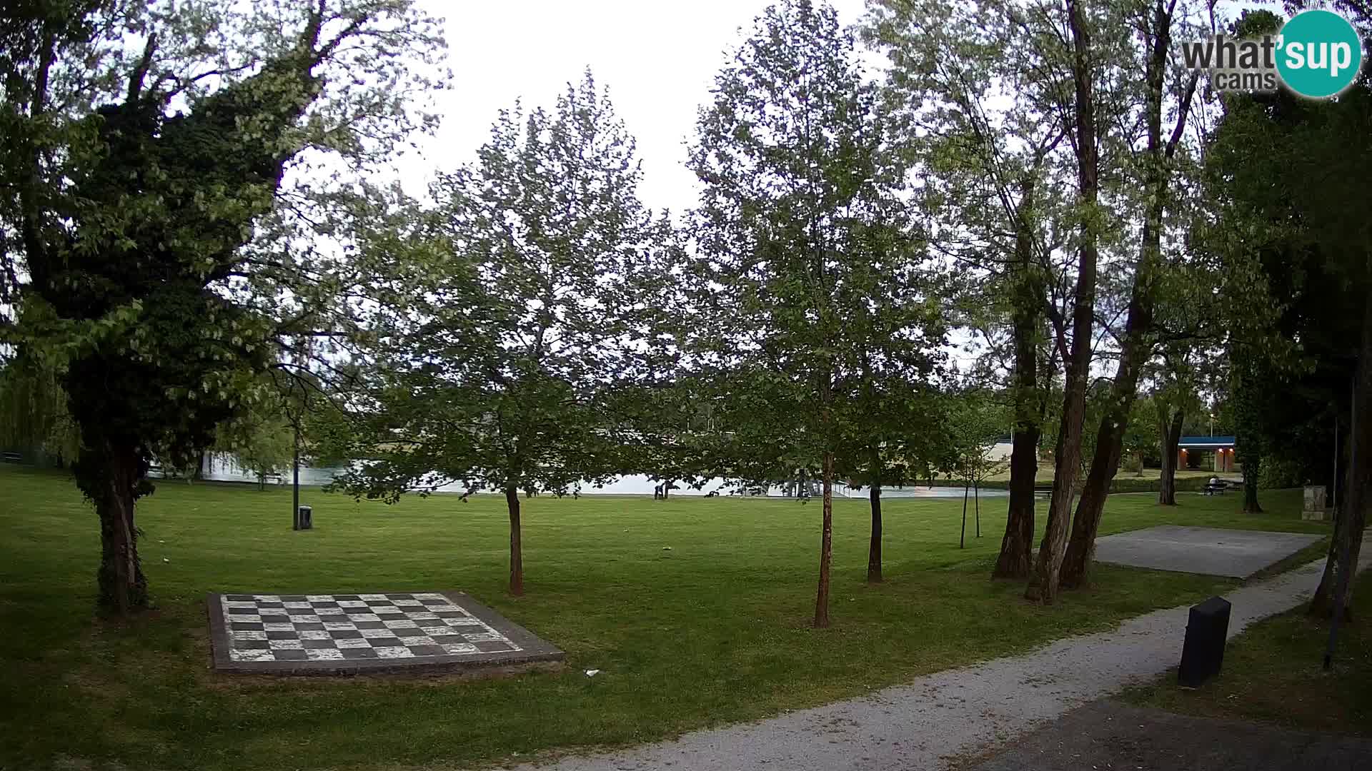 LIVE Karlovac Webcam – Piscina exterior Foginovo – Korana – Croacia