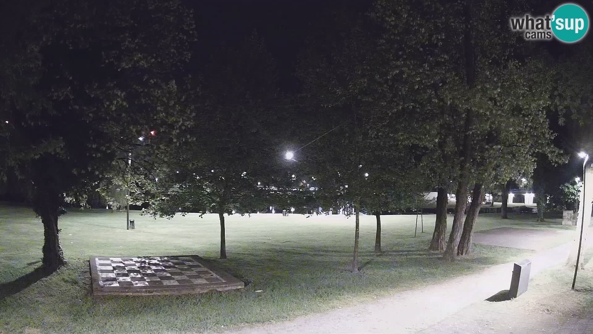 Webcam Karlovac EN DIRECT – Piscine extérieure Foginovo – Korana – Croatie