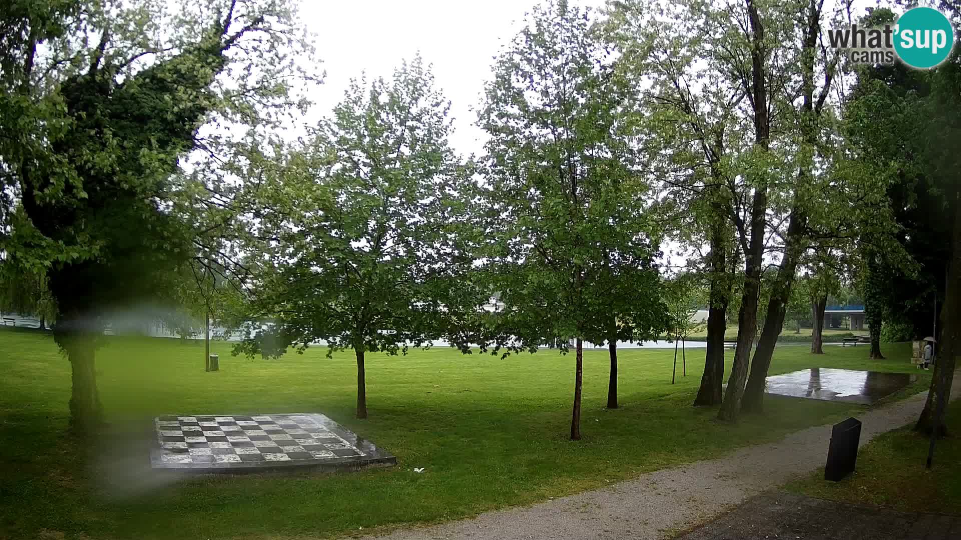 V ŽIVO Spletna kamera Karlovac – mestno kopališče Foginovo – Korana – Hrvaška