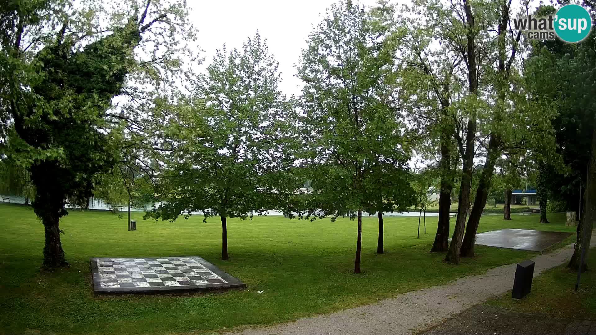 Webcam Karlovac EN DIRECT – Piscine extérieure Foginovo – Korana – Croatie