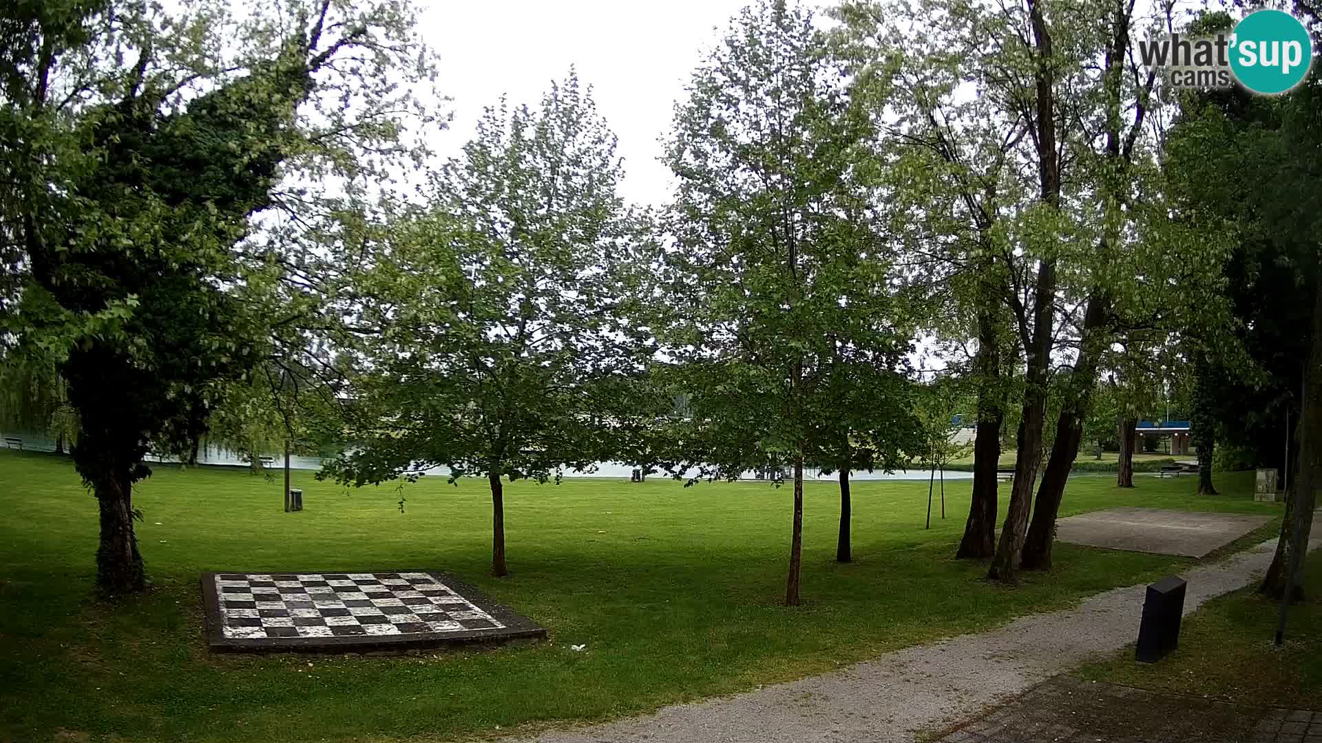 Webcam Karlovac EN DIRECT – Piscine extérieure Foginovo – Korana – Croatie