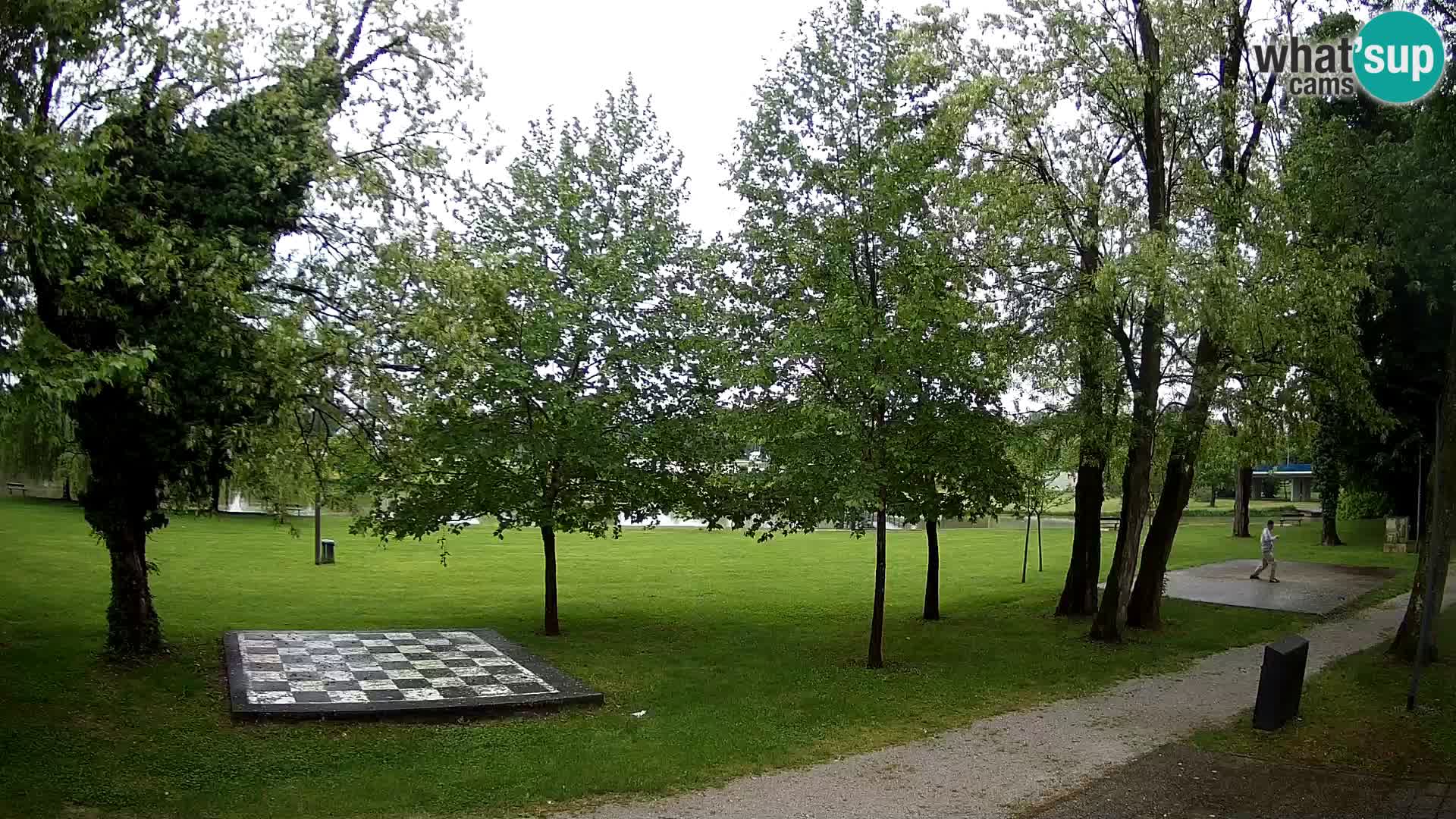 V ŽIVO Spletna kamera Karlovac – mestno kopališče Foginovo – Korana – Hrvaška