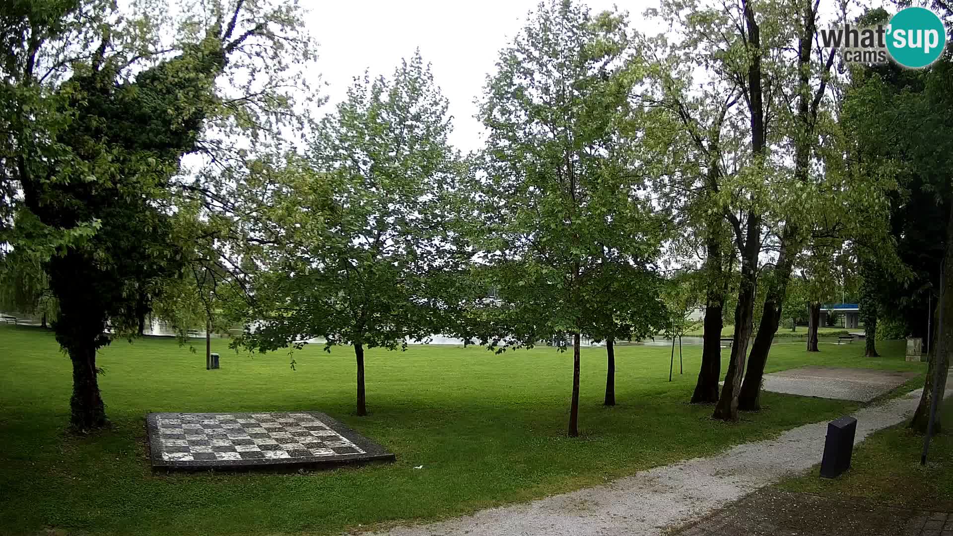 Webcam Karlovac EN DIRECT – Piscine extérieure Foginovo – Korana – Croatie