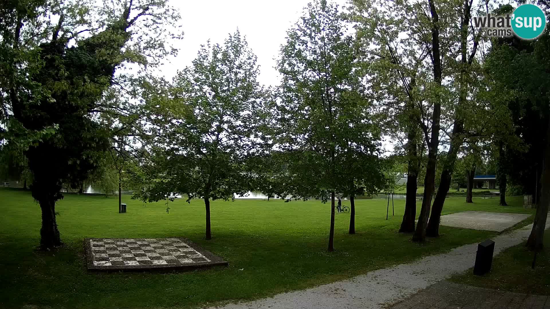 LIVE Karlovac Webcam – Piscina exterior Foginovo – Korana – Croacia
