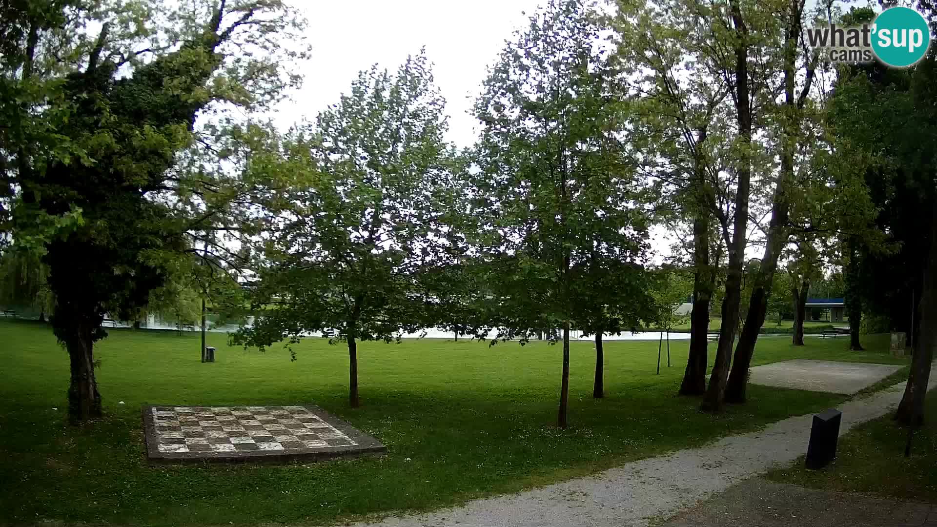 Webcam Karlovac EN DIRECT – Piscine extérieure Foginovo – Korana – Croatie
